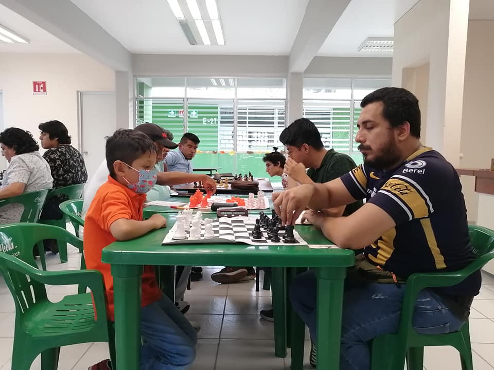 Jornada decisiva en Liga Tuchtlán de Ajedrez - Noticias Voz e Imagen de ...