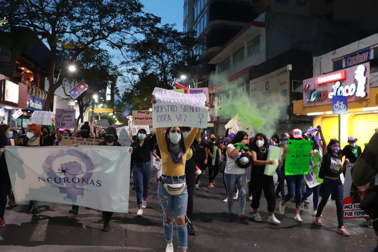 Marcharan en Tuxtla por el 25N - Noticias Voz e Imagen de Chiapas