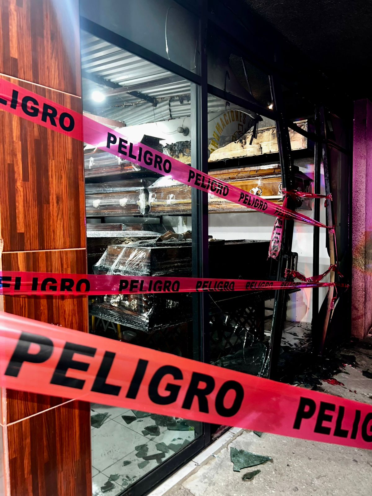 Incendio intencional afecta funeraria - Noticias Voz e Imagen de Chiapas