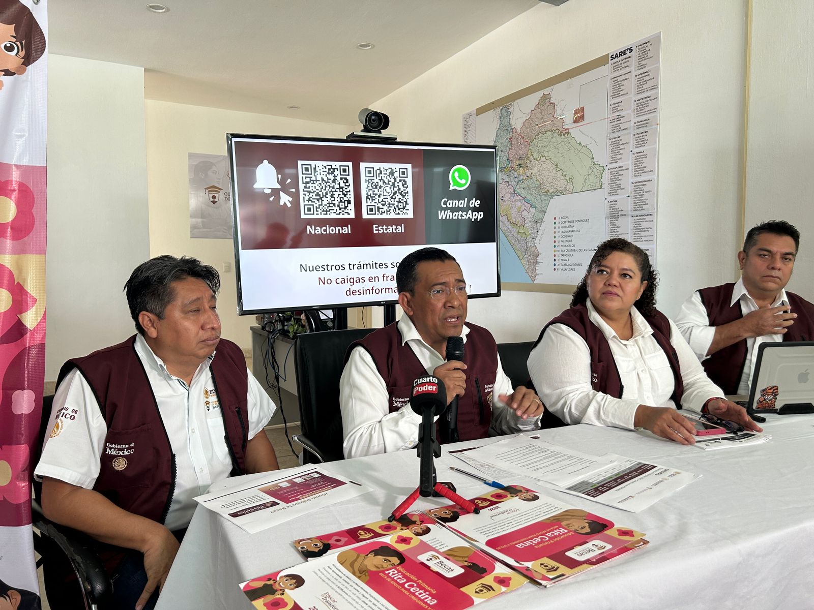 Anuncian beca para uniformes y útiles - Noticias Voz e Imagen de Chiapas