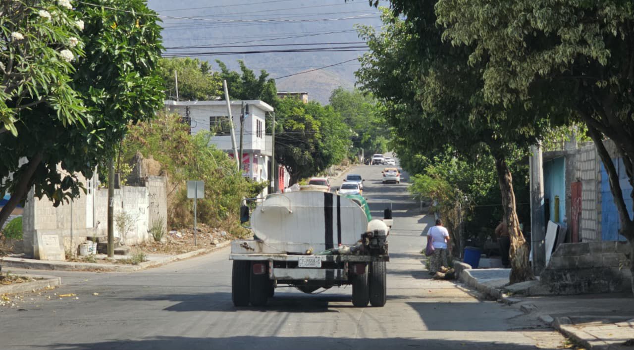 Hasta mil pesos por pipa, dicen familias de Tuxtla - Noticias Voz e ...