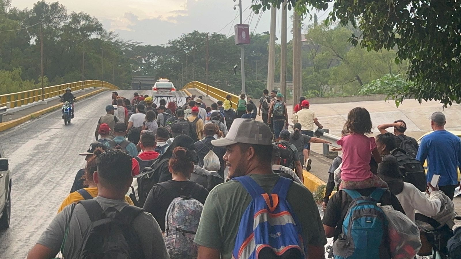 Sale caravana de Tapachula - Noticias Voz e Imagen de Chiapas